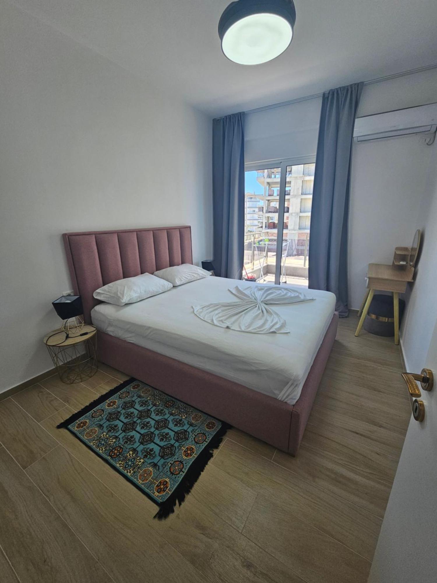 Jusal Sea View Apartment Sarandë Exterior foto